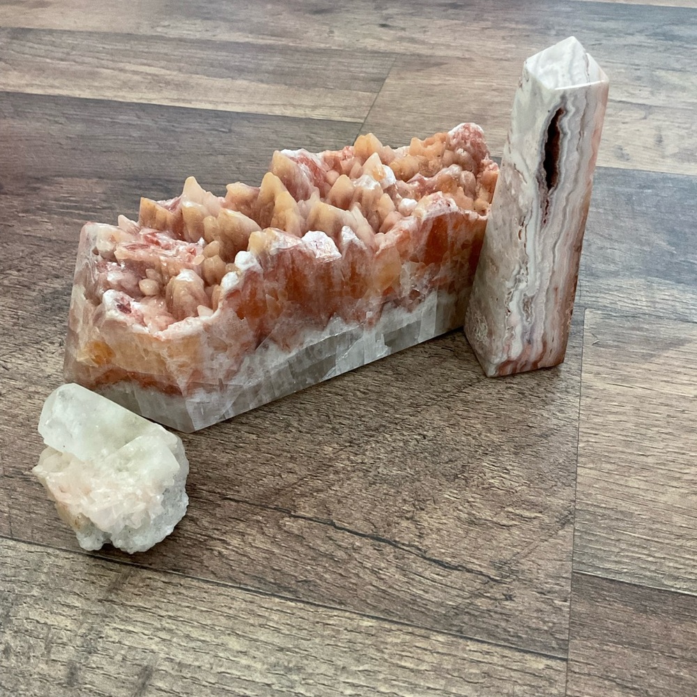 Crazy Lace Agate + Peach Stilbite specimen bundle